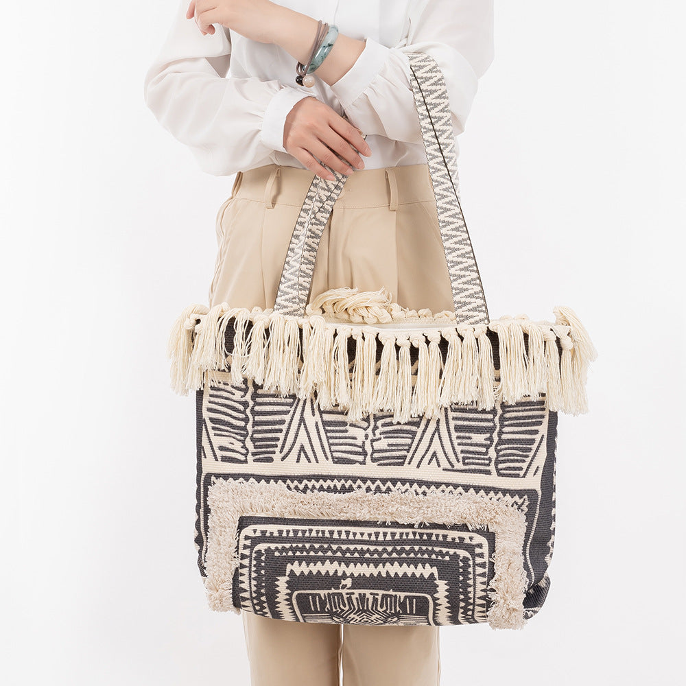 Tassel canvas bag embroidered shopping bag shoulder casual bag