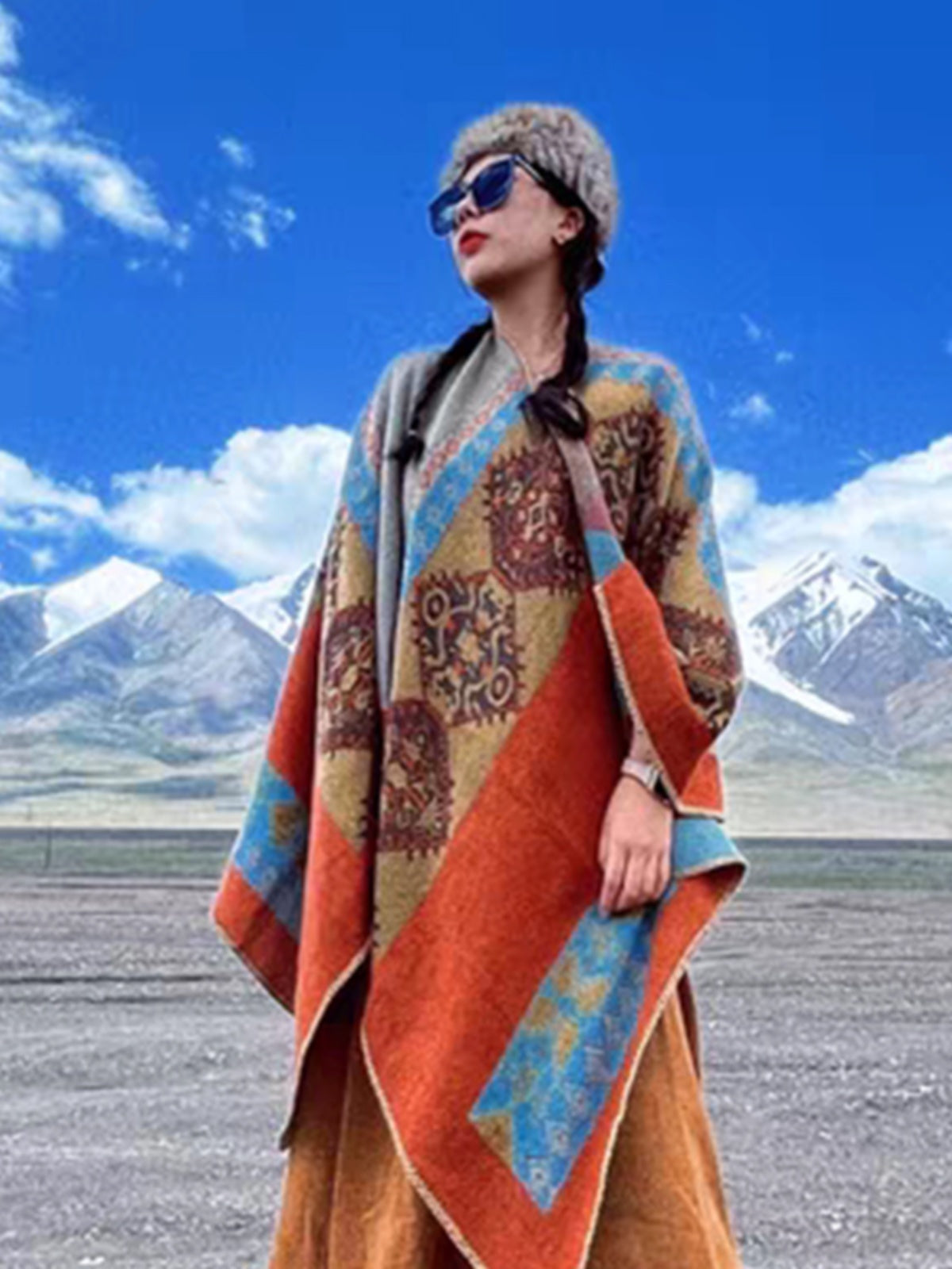 Ethnic style shawl retro literary hooded cloak travel photo cloak thickened warm scarf