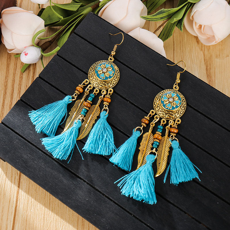 Ethnic style retro tassel earrings, long, versatile, fashionable and personalized earrings, temperament metal earrings