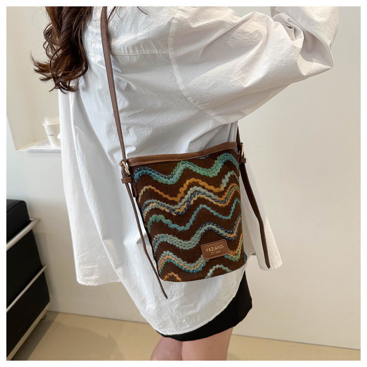 Travel bag ethnic characteristics crossbody bag bucket bag