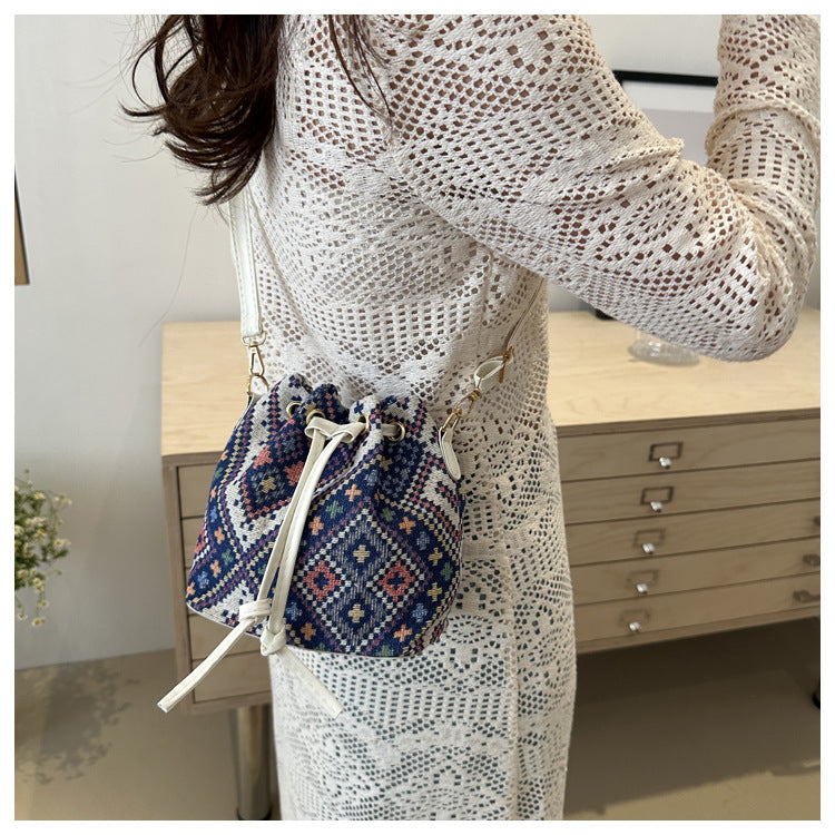 Travel bag new style small shoulder bag ethnic style